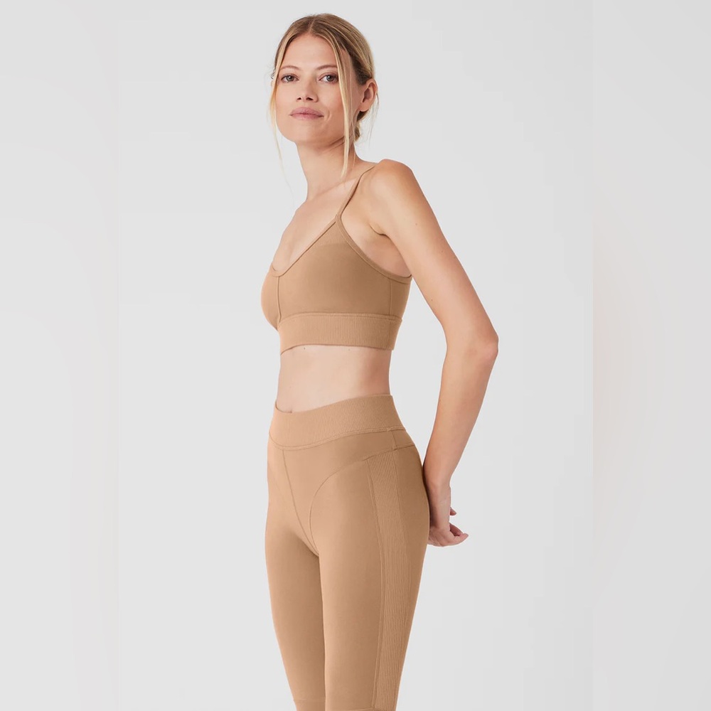 alo yoga head start bra + leggings toasted almond large and medium